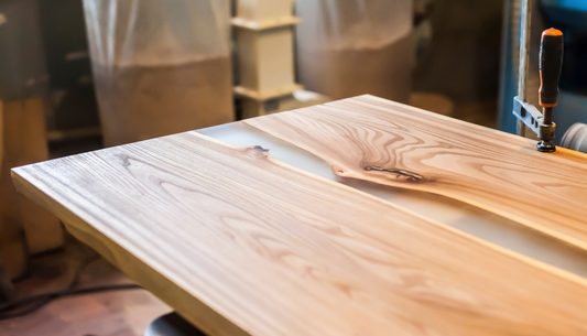 Why Is Non-Finger-Jointed Solid Wood Better for Long-Lasting Dining Tables?