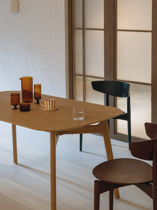 Chapterhome Long Island Table