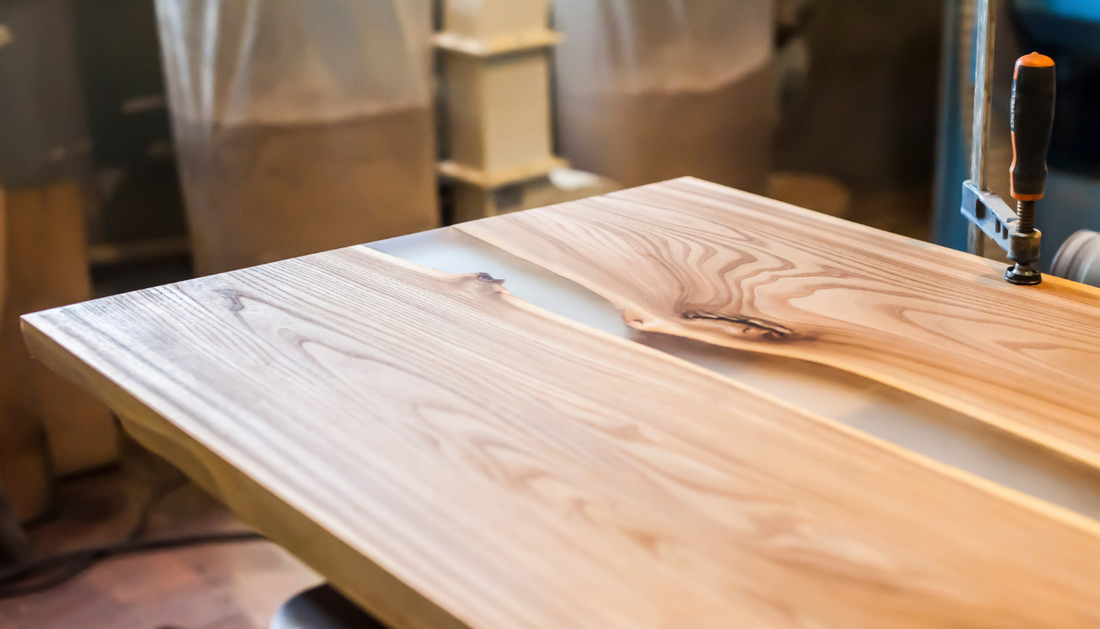 Why Is Non-Finger-Jointed Solid Wood Better for Long-Lasting Dining Tables?