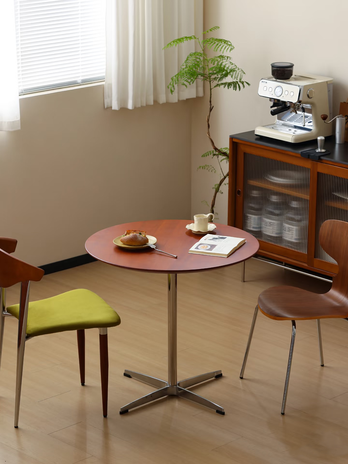 Era Table – ChapterLiving