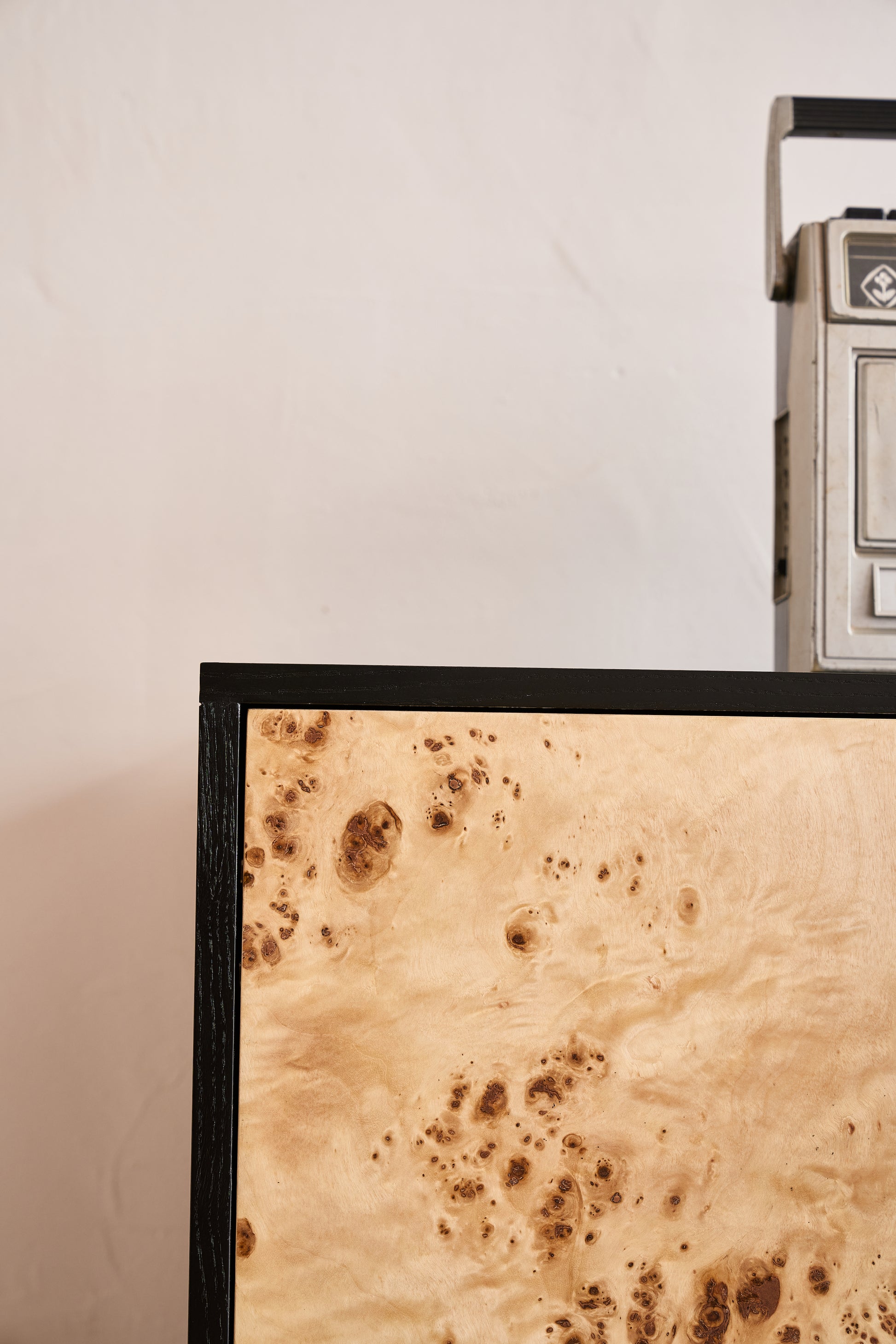 Chapterhome Noor Side Board