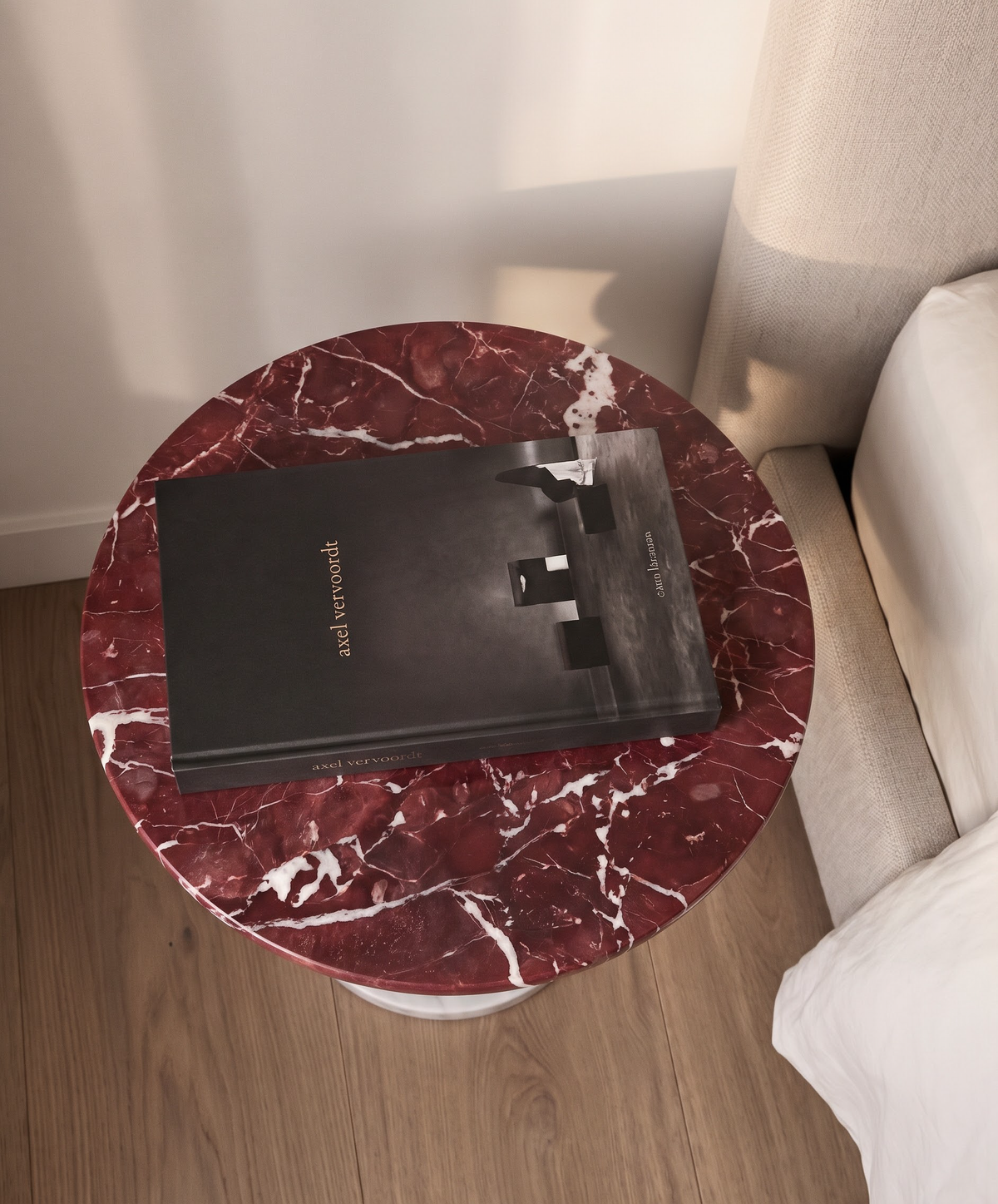 ChapterLiving Sara Round Side Table